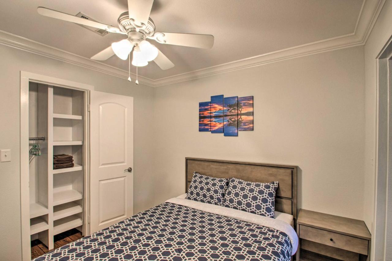 2-Story Pensacola Home With Game Room And Private Yard Exterior foto